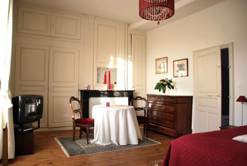 Bed and Breakfast Demeure De Beaulieu Le Coudray-Macouard Zewnętrze zdjęcie
